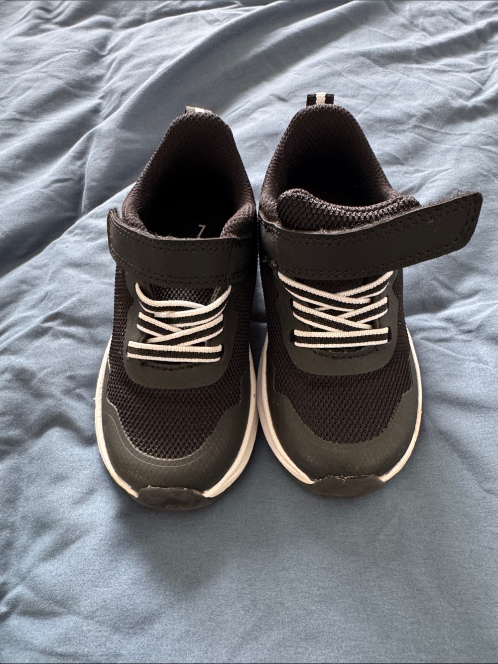 Kids Black Athletic Sneakers with Velcro strap